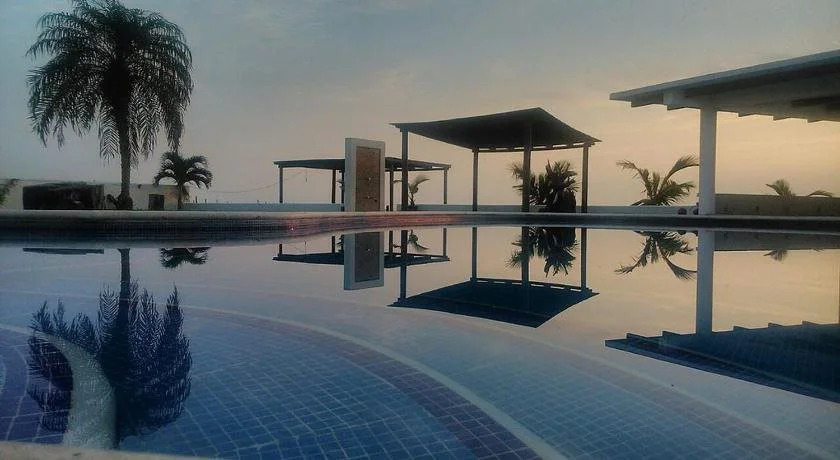 Hotel Arrecife Chachalacas