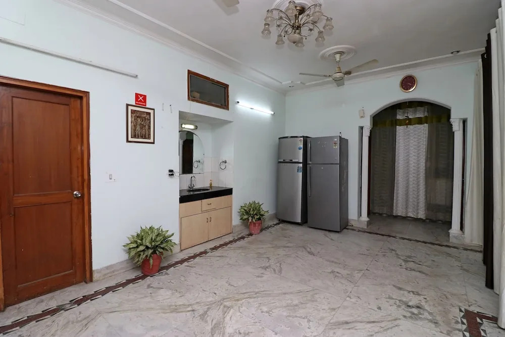 OYO 10124 Ashiana Guest House