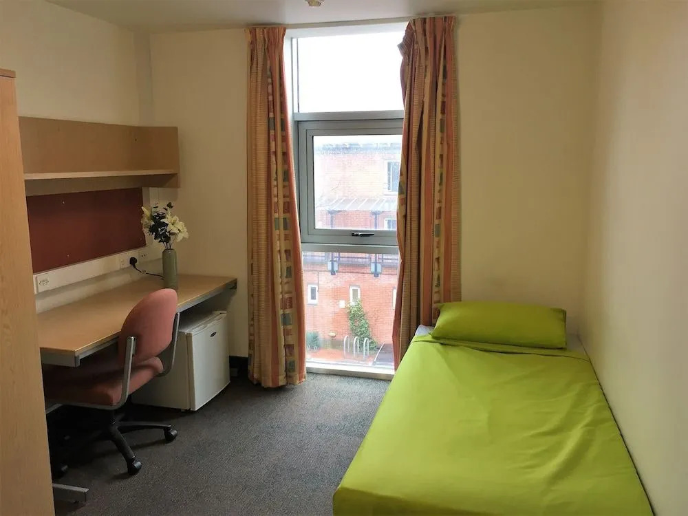 Davies Court