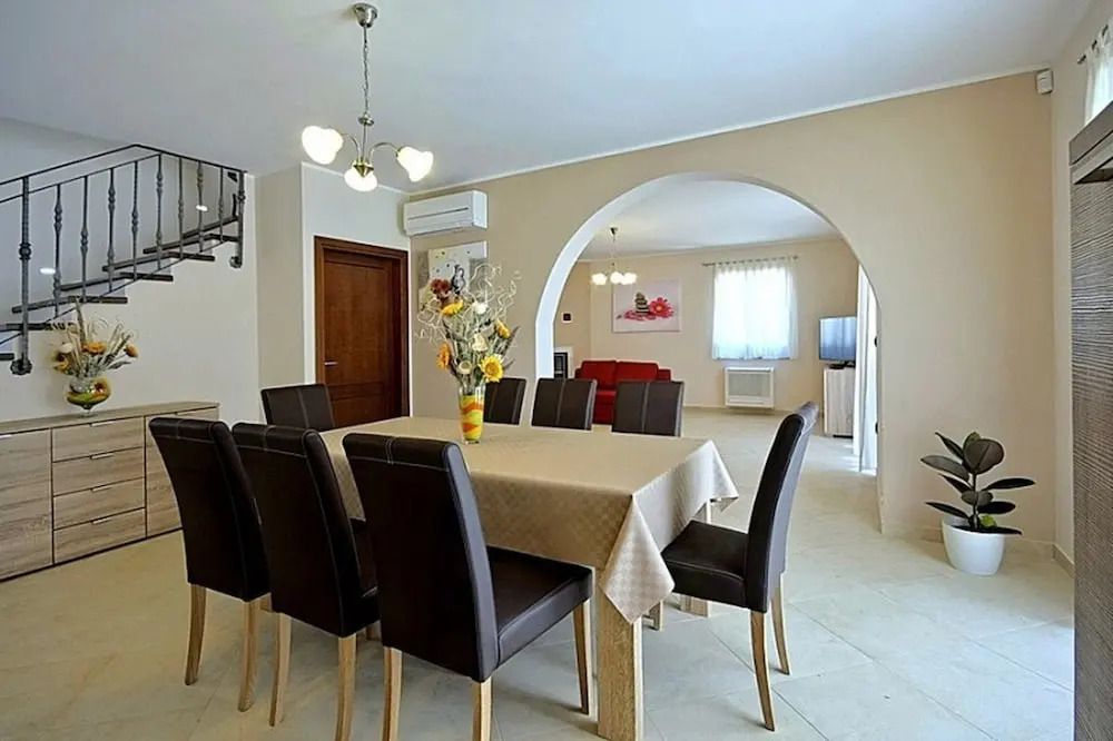 Villa Genia II