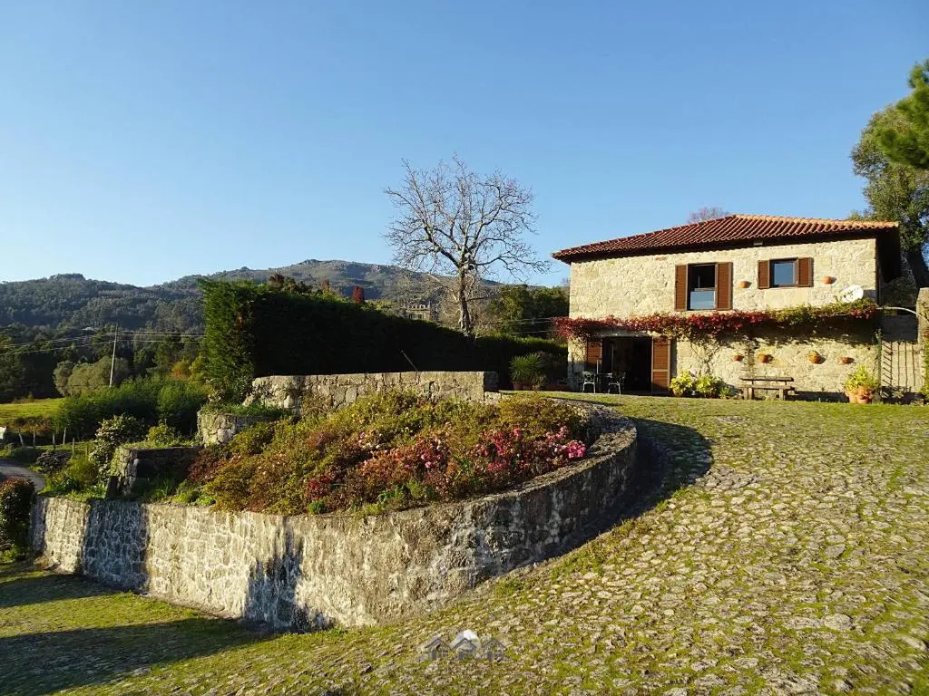 LIMA COTTAGES - Casa do Cercado