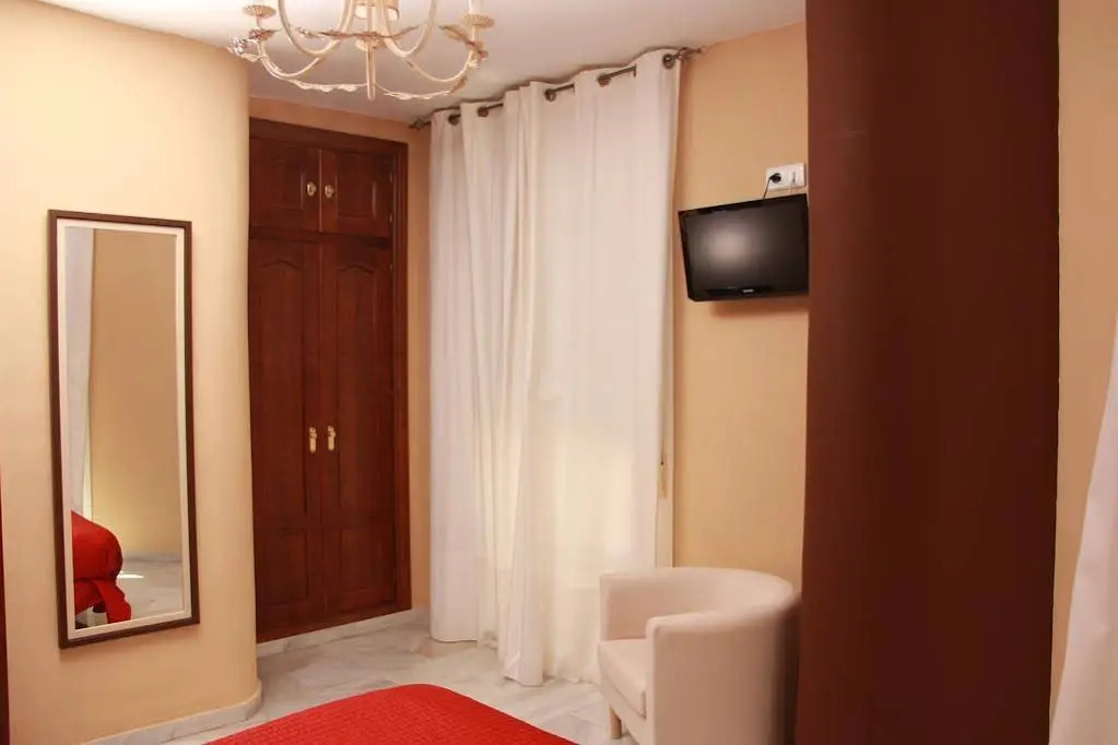 Hostal Tilos