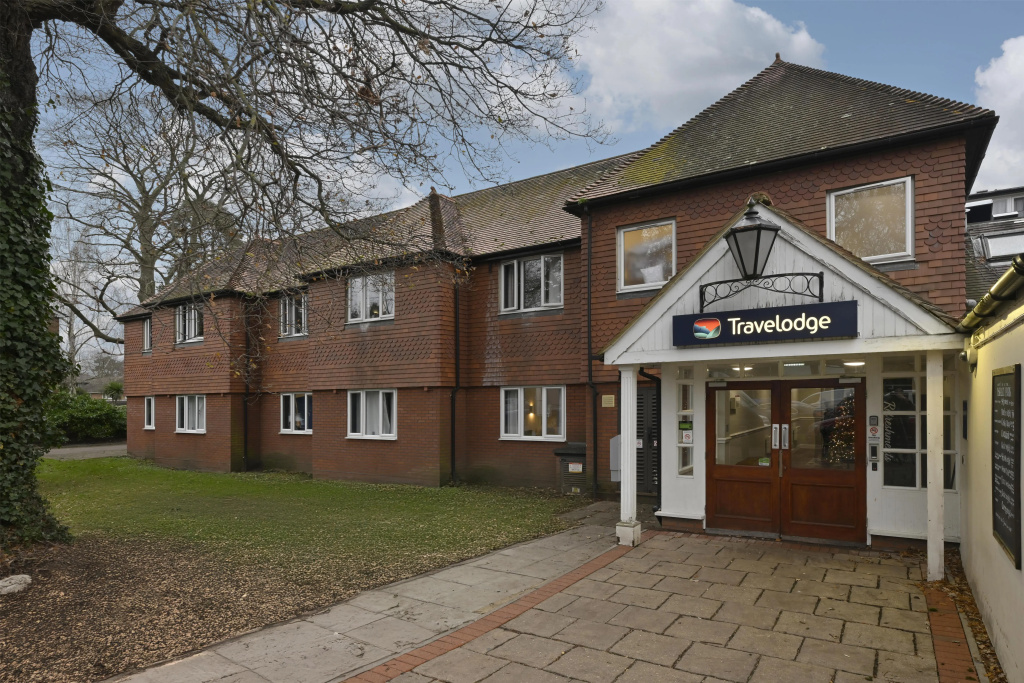 Travelodge Walton-On-Thames Hotel