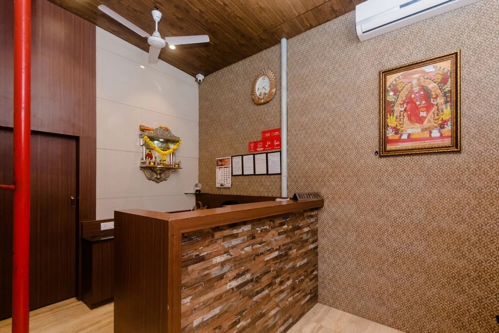 FabHotel Starwood Residency - 100M From Dr DY Patil Stadium