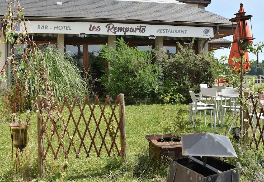 Les Remparts - chez Dan et Francois