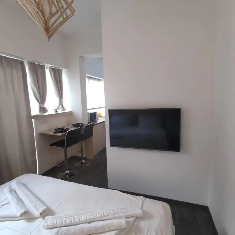 PETMEZA APARTMENT 2 by DIMITROPOULOS