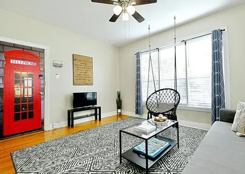 1920s Urban Charm SHELTER IN PLACE HERE!
