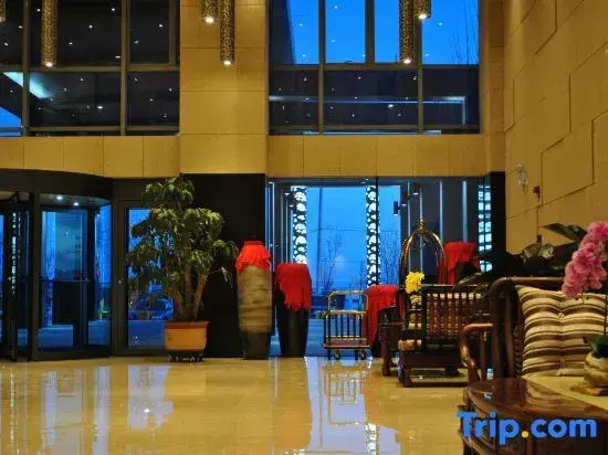 Yunpeng Sunshine Holiday Hotel