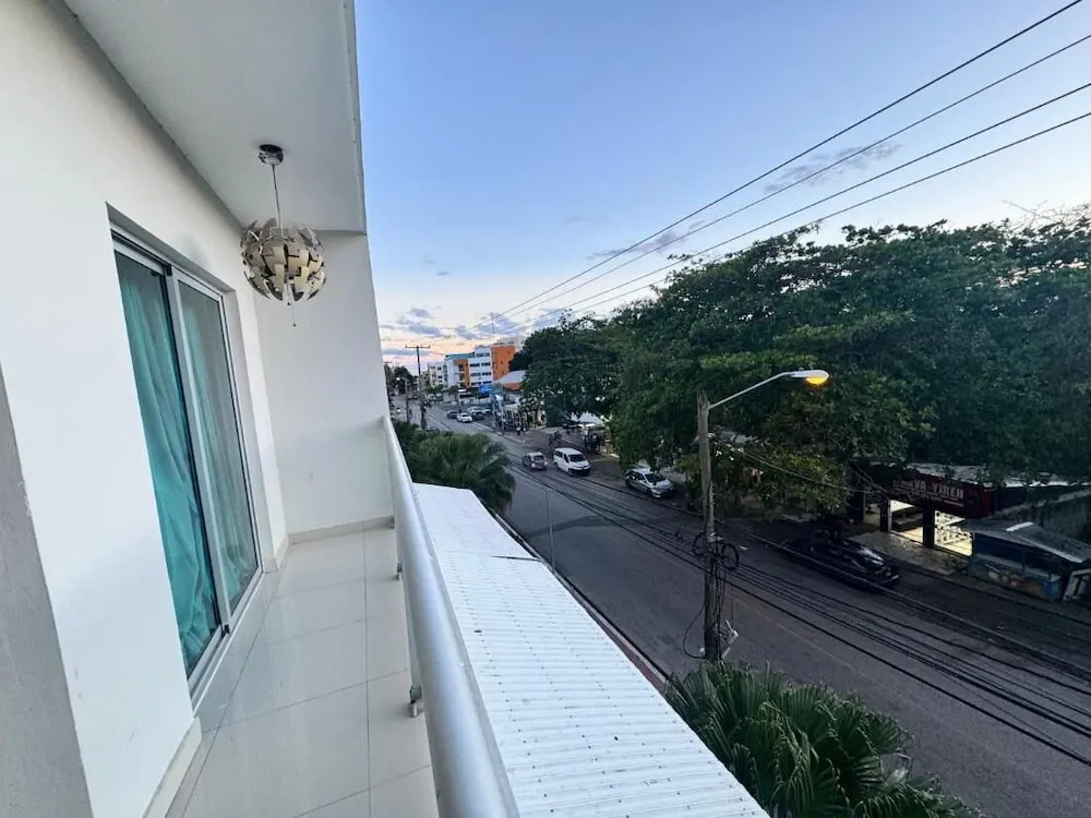 Modern Beach Apartment Pool Balcony 4min Walk to Boca Chica Beach