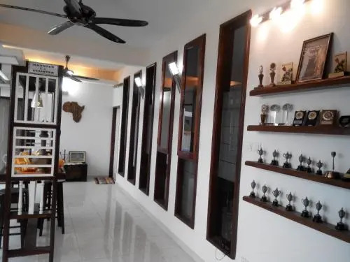Formula One Bed And Breakfast F1 Sepang Klia Klia2 Kuala Lumpur International Airport Transit