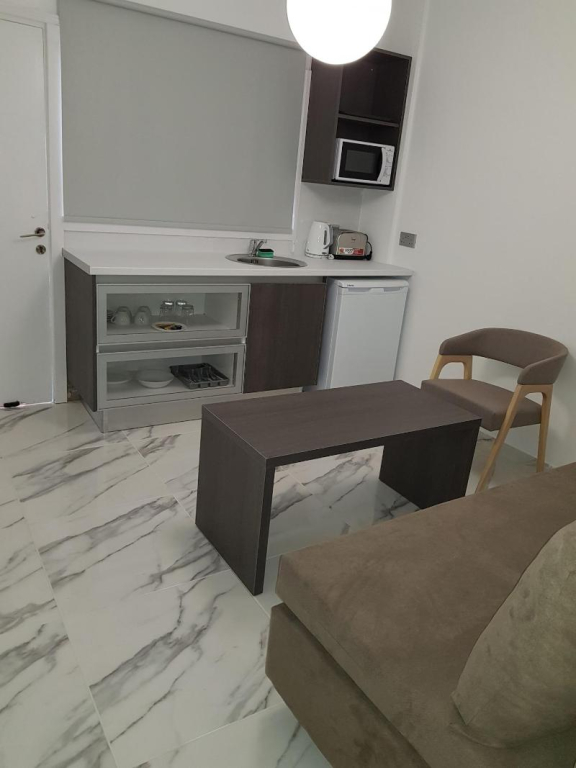 Les Palmiers Petrou Apartments