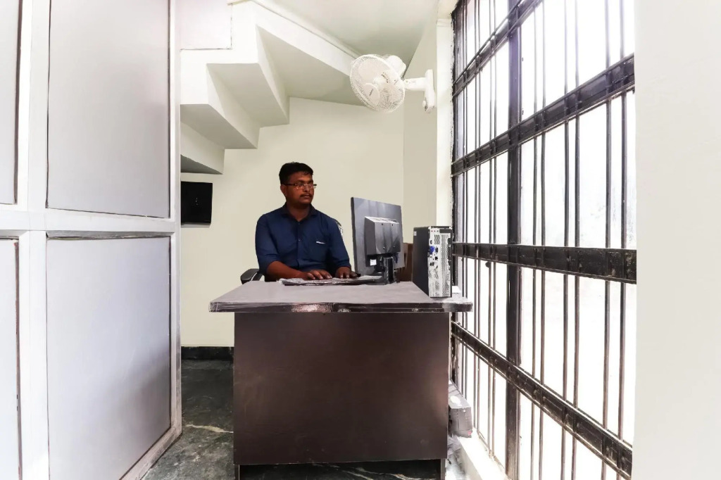 OYO 45285 Hotel Ganpati