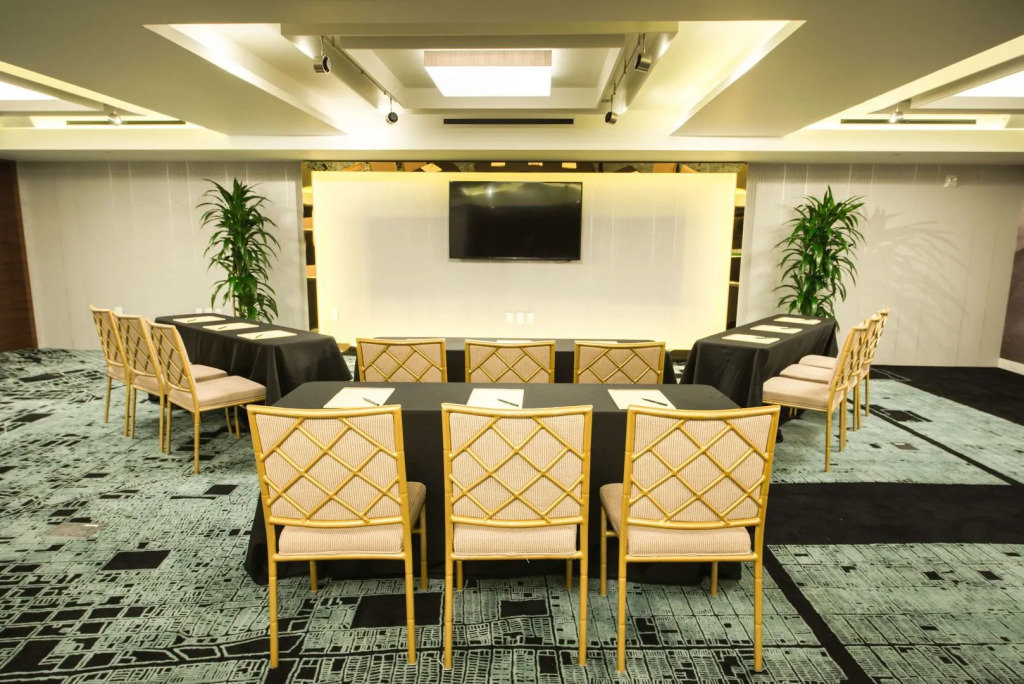 Hotel Fusion, a C-Two Hotel