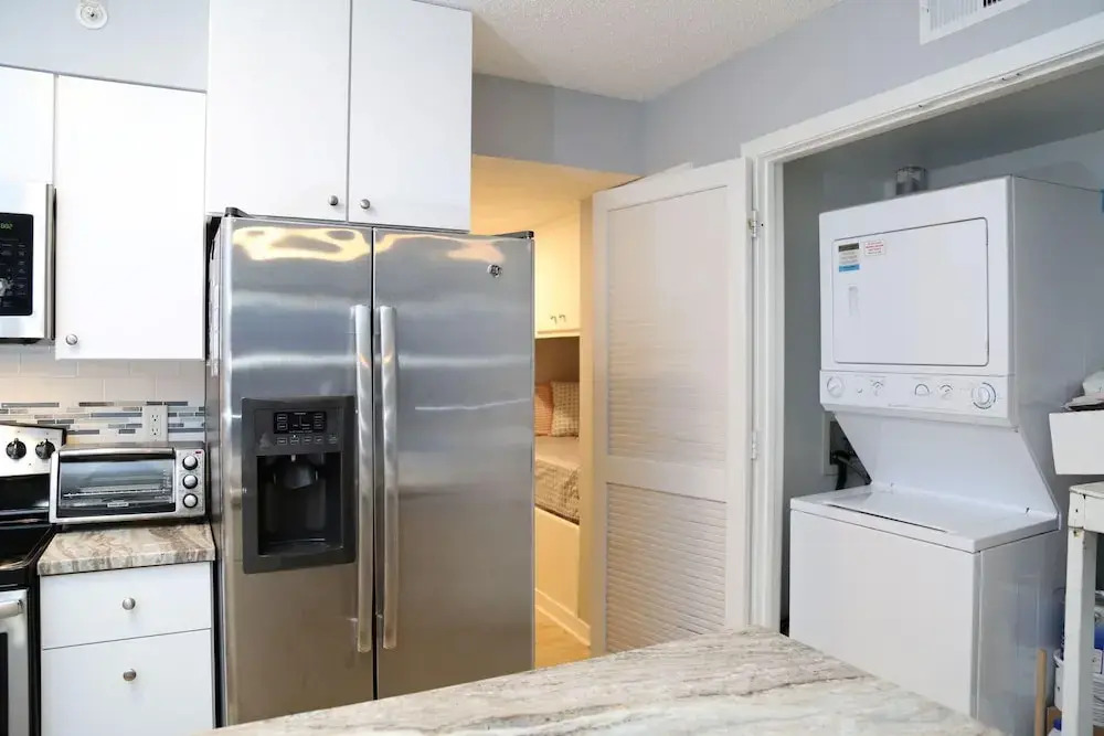 Royal Palms 402 1 Bedroom Condo by RedAwning