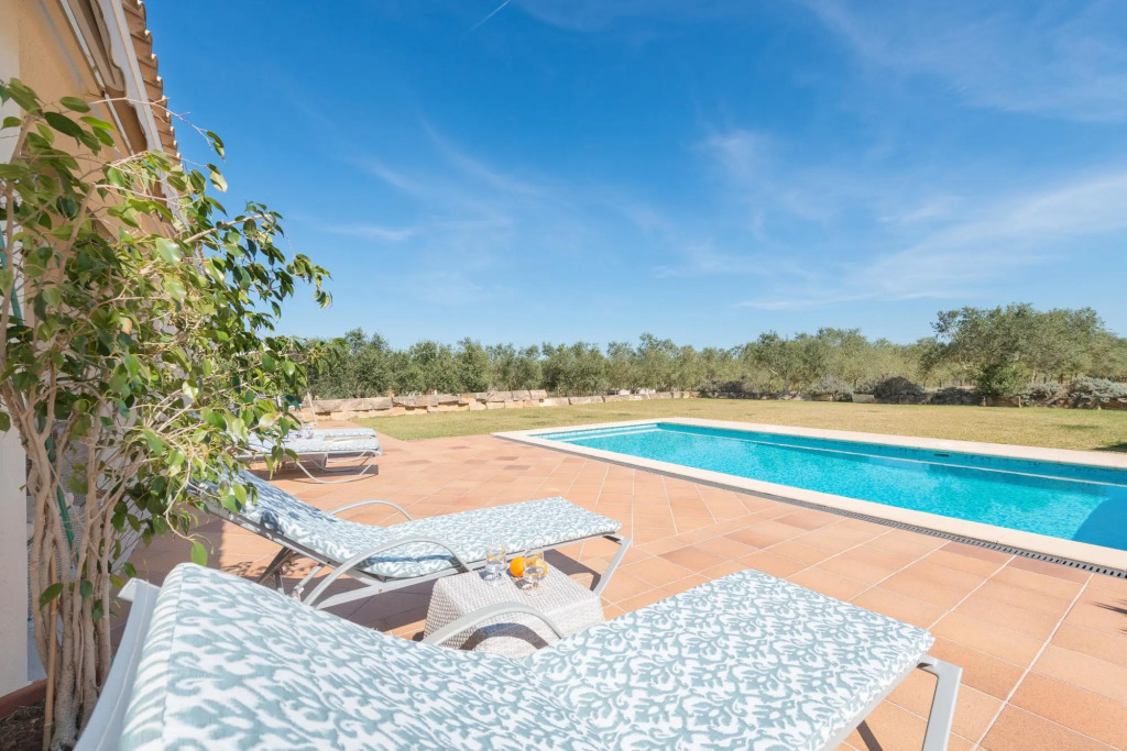 SA FINCA - Villa with private pool in MURO. Free WiFi