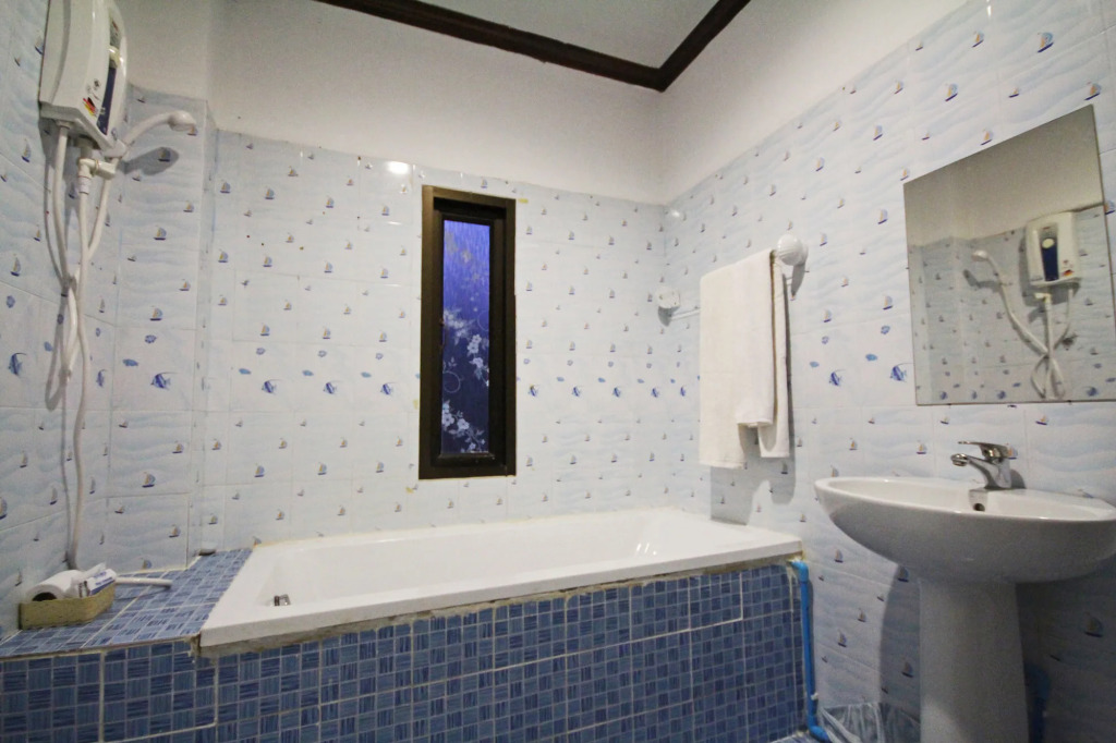 Lanta Sabai Hotel & Bungalows
