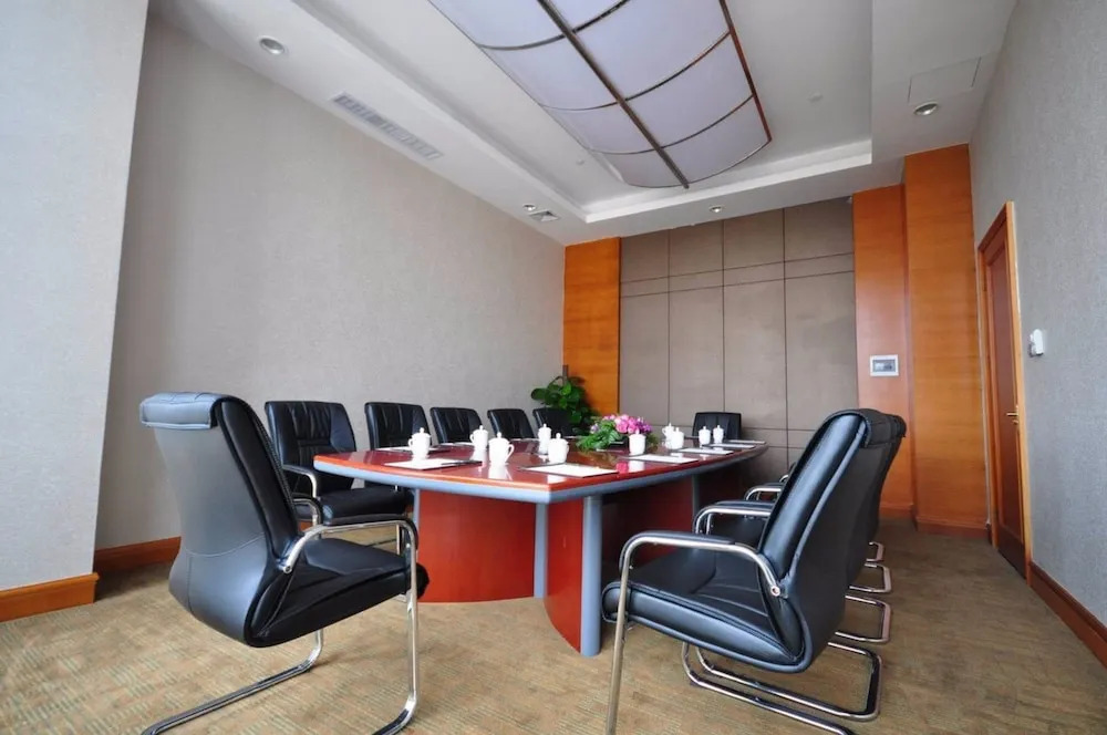 Nanhai Jiayi International Hotel