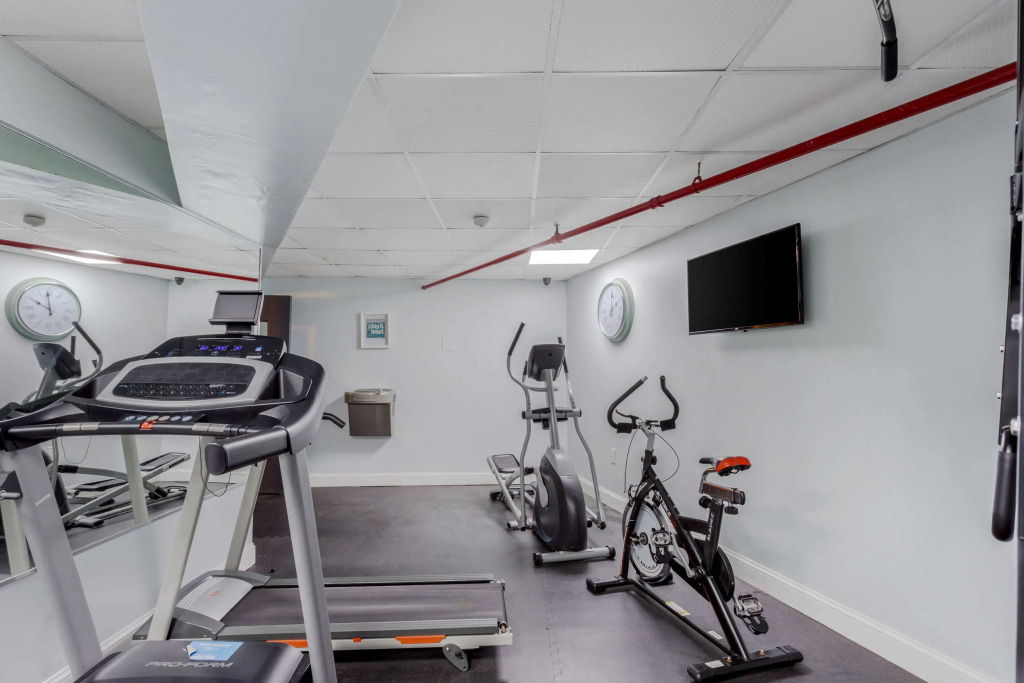 Best Western Plus Brooklyn Bay Hotel