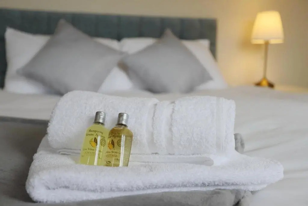 EasyTravel Luxury NEC/Airport 3 beds House