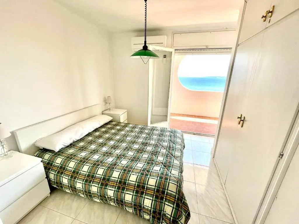 91-Dos habitaciones con vistas a la Bahía de Roses