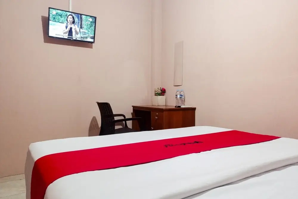 RedDoorz at Hotel Island Bengkulu