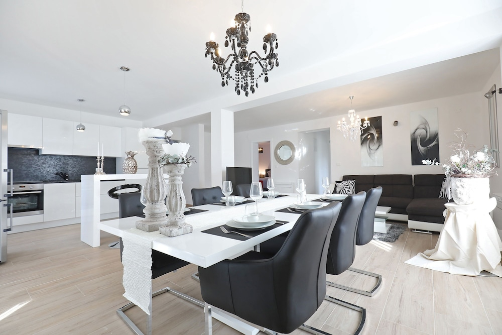 Villa Olive Garden