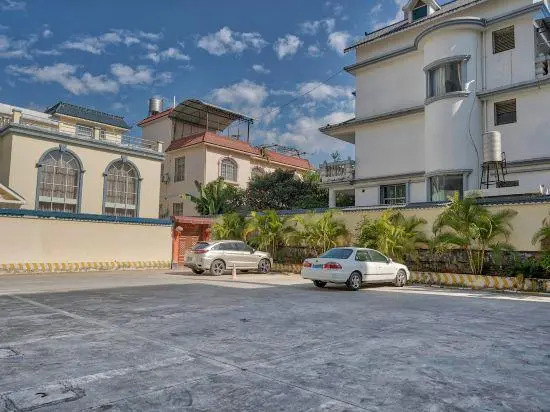 Jinhu Hotel