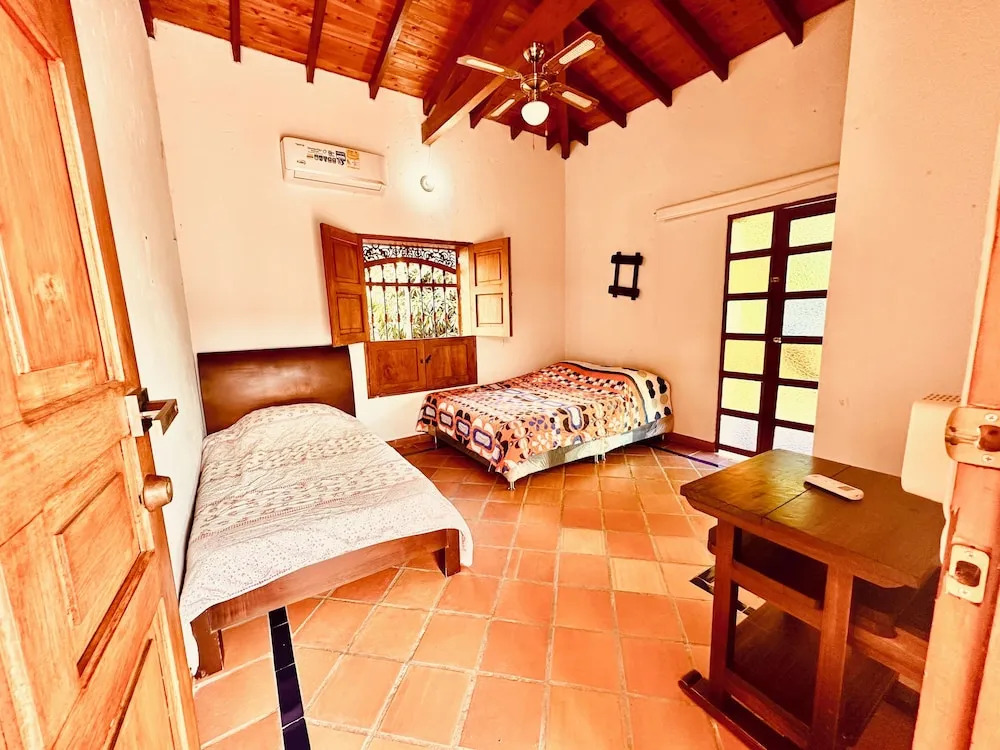 Paradise in San Jeronimo With Air Conditioning and Pool