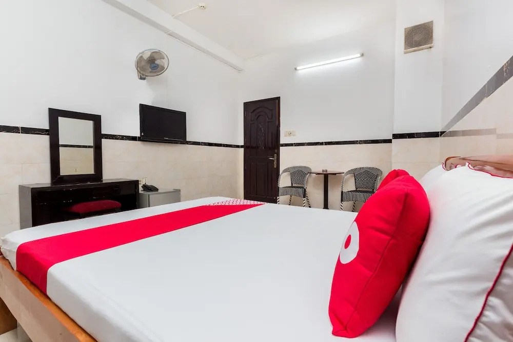 Kasa Hotel by OYO Rooms