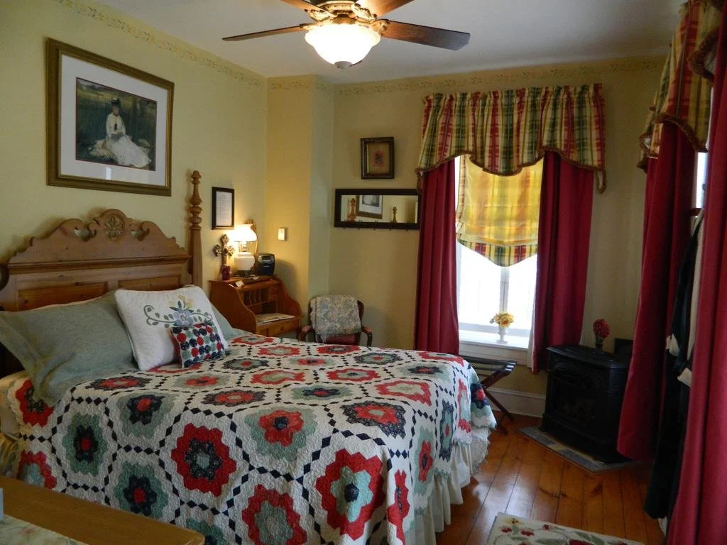 EJ Bowman House Bed & Breakfast