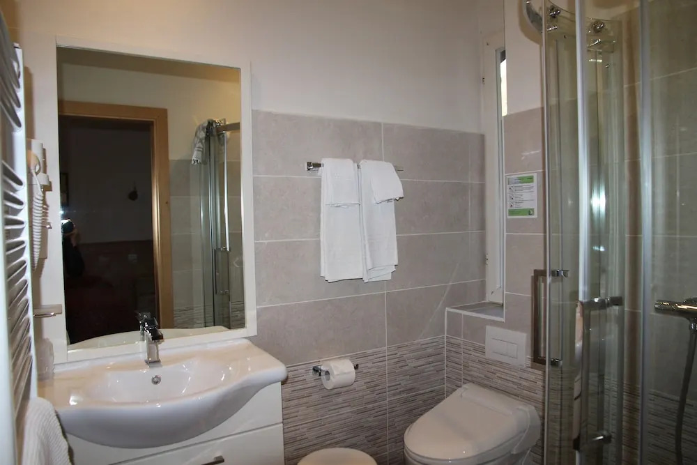 Lago Park Hotel