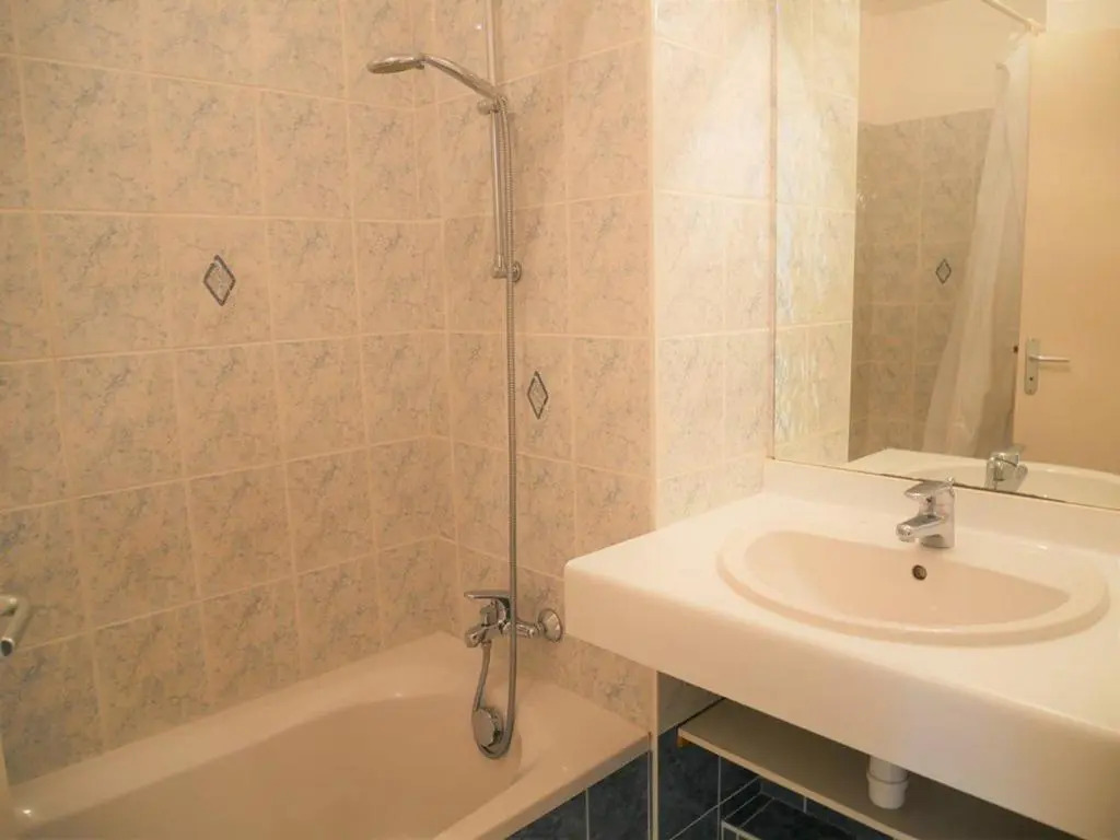 Appartement Quiberon, 3 pièces, 5 personnes - FR-1-478-65