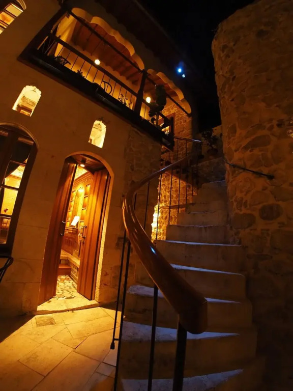 Nest Boutique Hotel
