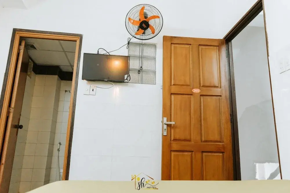 SH Hotel & Motorbikes For Rent