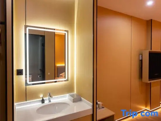 Qingdao Anboyu Light Luxury Hotel