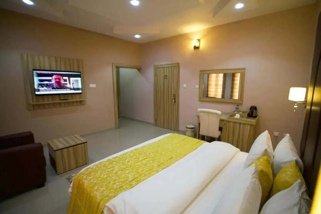 Great Ville Hotel