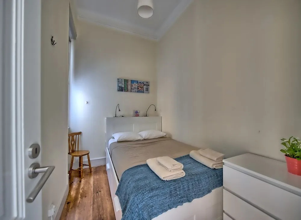Almirante Reis Apartment