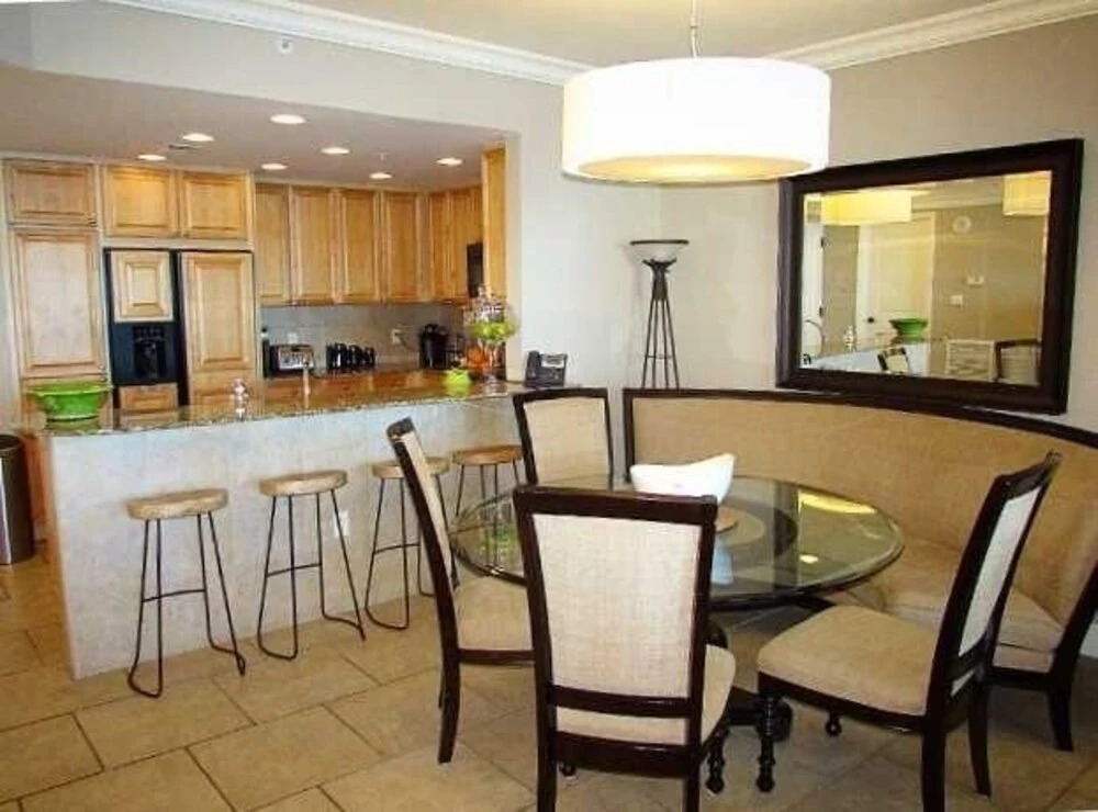 Portofino, Tower 5 - 2 Bedroom Unit - Sleeps 6 condo