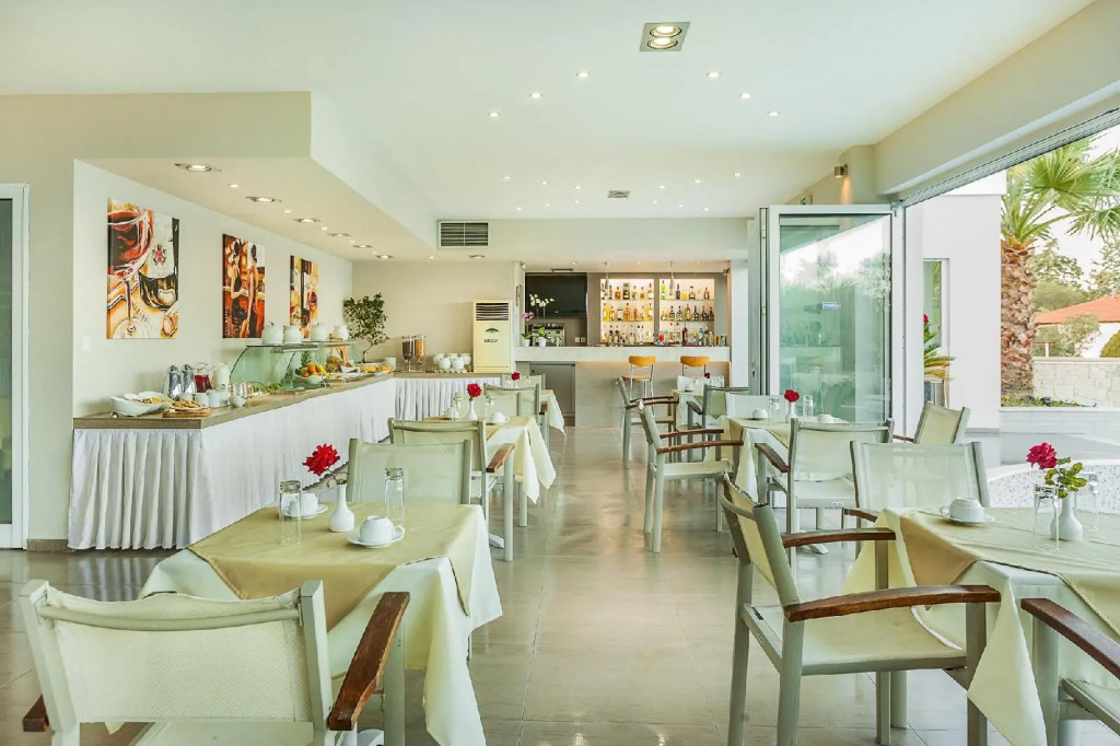 Anna Hotel