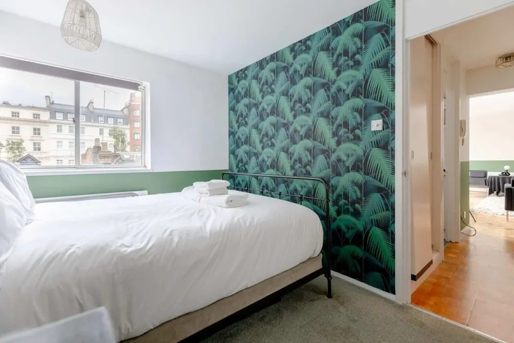 Cosy 1bedroom Flat - 2 Min Walk to Kensington Gardens!