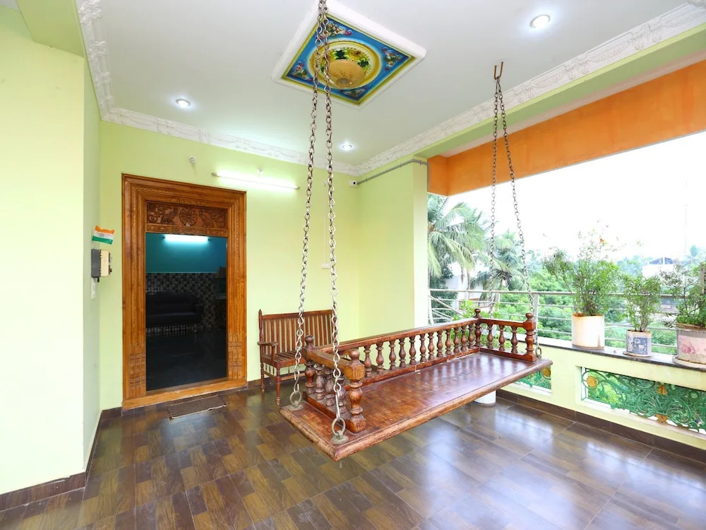 OYO 10095 Home Green View 3BHK Aurovile Beach