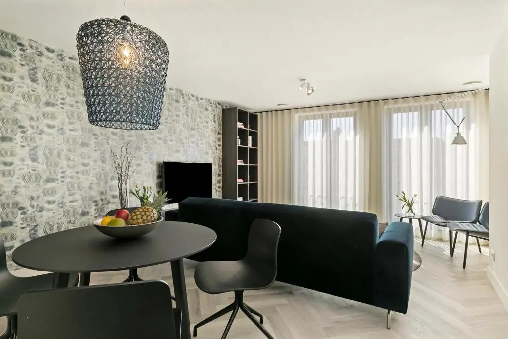 DRL08 Luxury apartment with sauna in centre