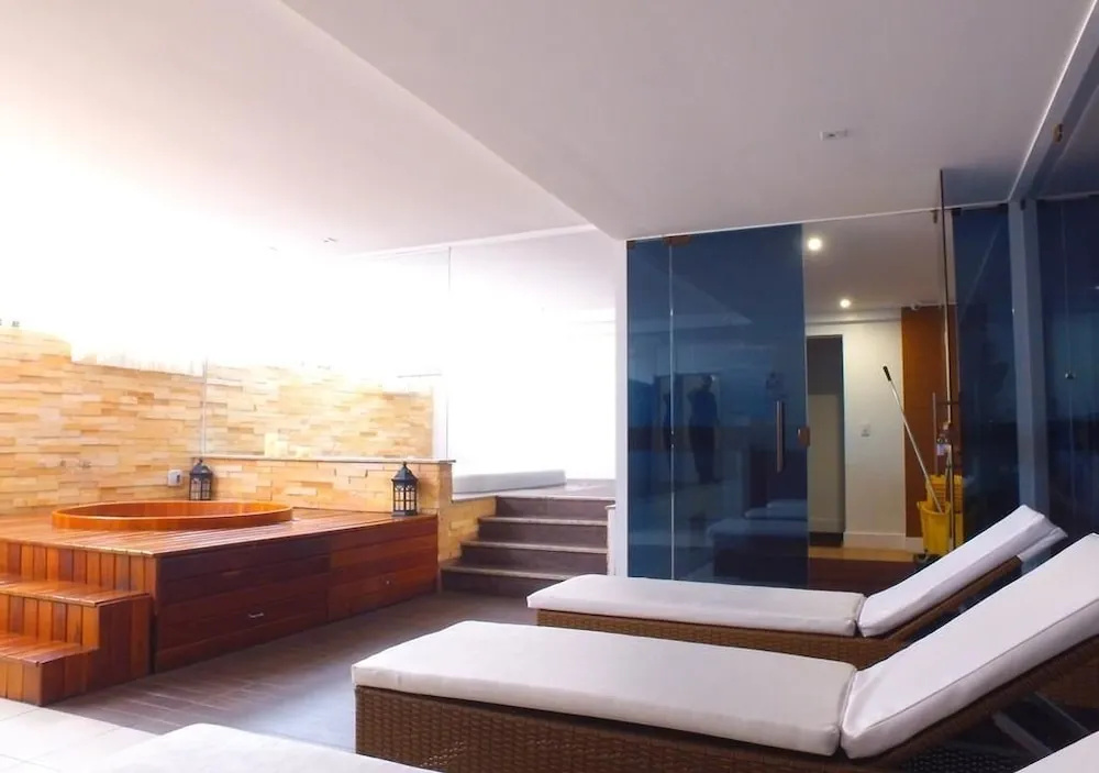 Cobertura com Piscina Privativa | Pé na Areia | Vista Mar | Barra Bali | Destino BSM 417
