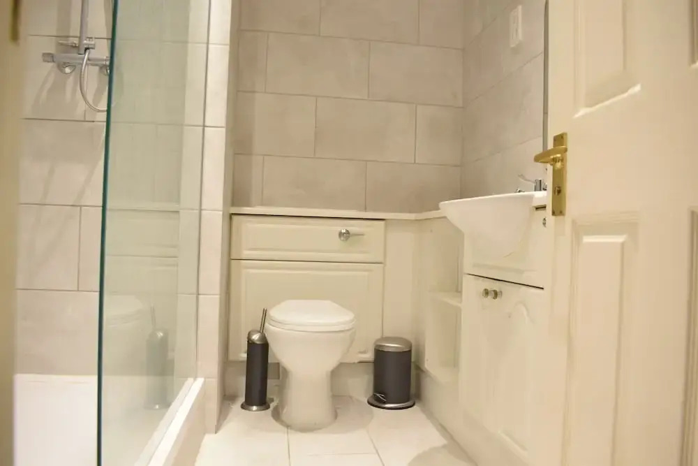Modern 1 Bedroom Apartment Near London Bridge