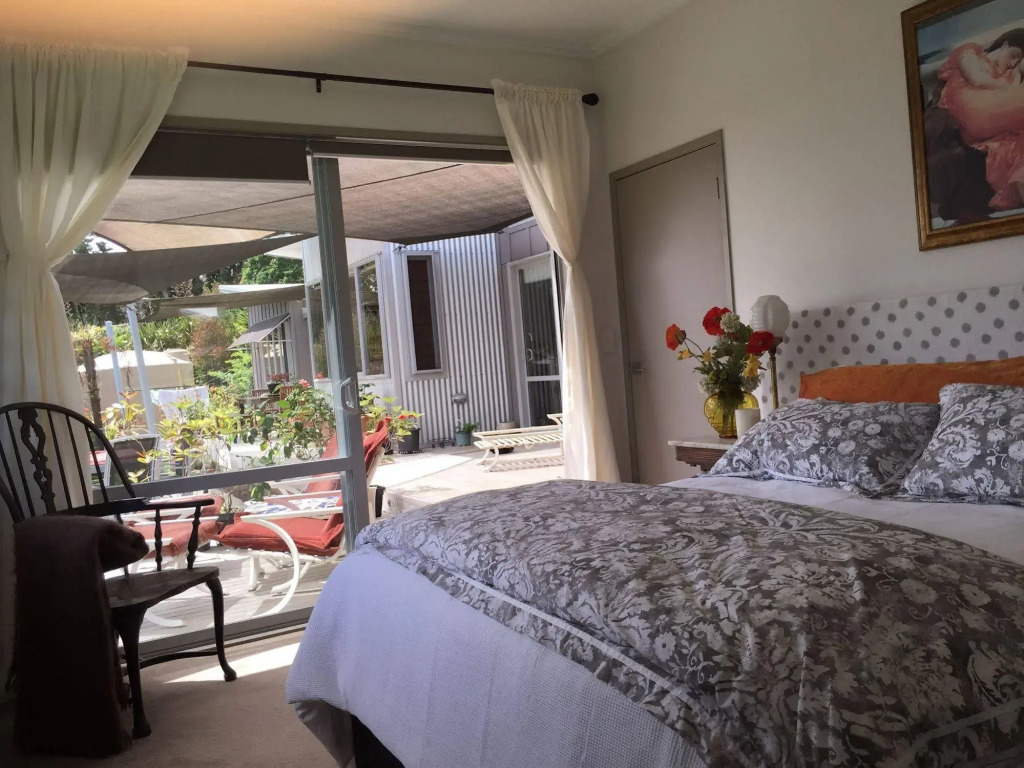 Apple B&B