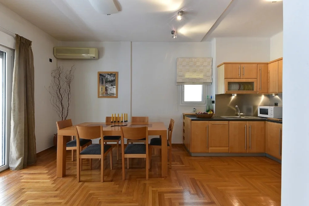 Victoria Square Apartment - Two Bedroom Condo