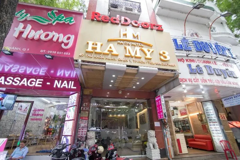 Reddoorz @ Thu Khoa Huan Street