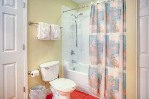 Madeira Bay Resort 305