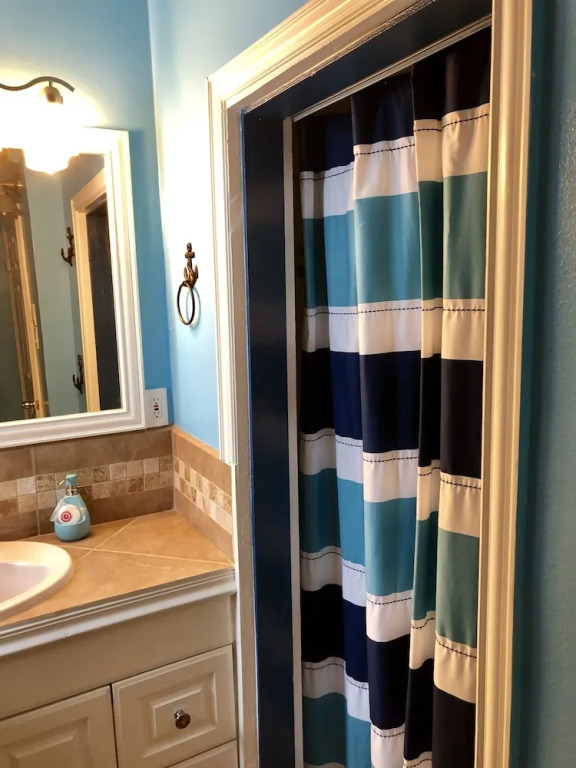 Ocean Blue And Ocean Breezes 2 Bedroom Home