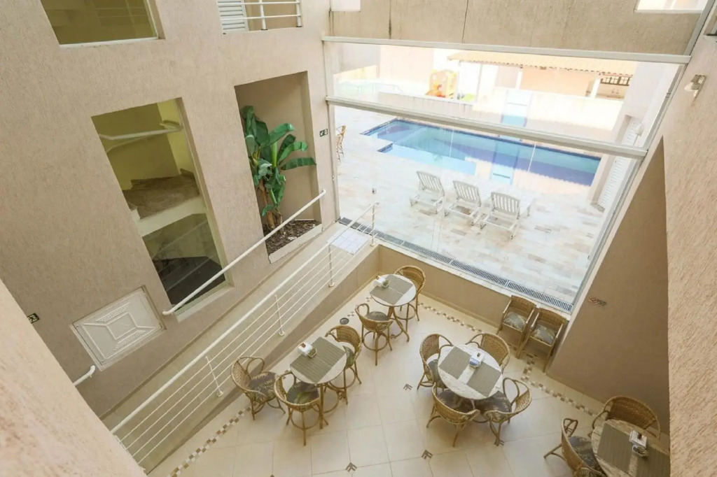 Hotel Rosa da Ilha Guaruja - 80m do mar, 02 piscinas, sala de jogos, brinquedão de percurso para crianças